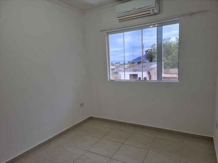 Apartamento à venda com 3 quartos, 107m² - Foto 19