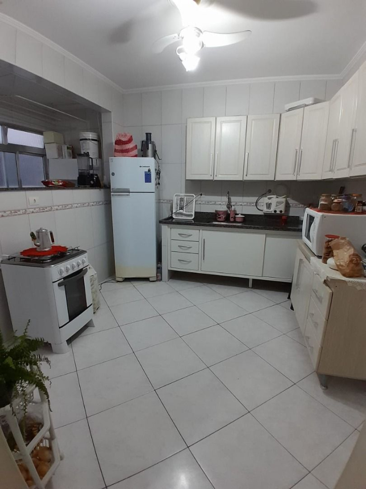 Apartamento à venda com 2 quartos, 100m² - Foto 3