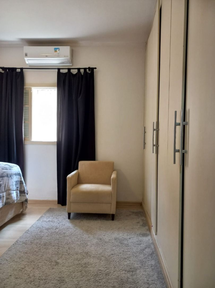 Casa à venda com 3 quartos, 209m² - Foto 15