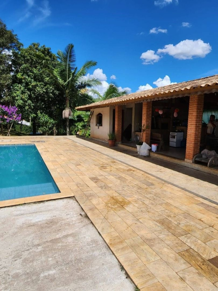 Fazenda à venda com 3 quartos, 613m² - Foto 18