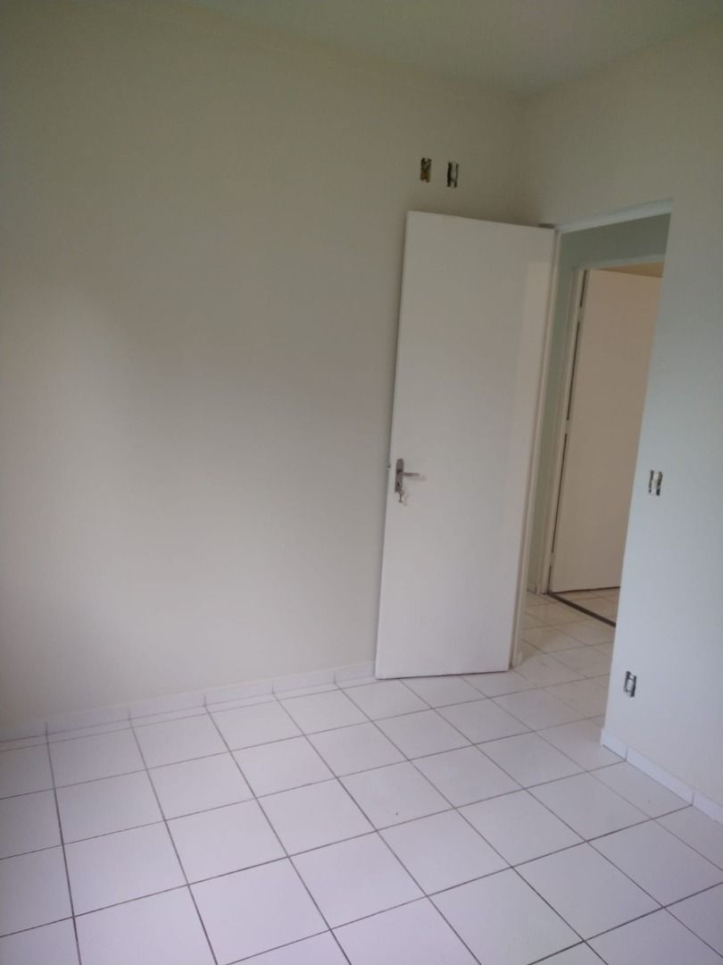 Apartamento à venda com 2 quartos, 53m² - Foto 17