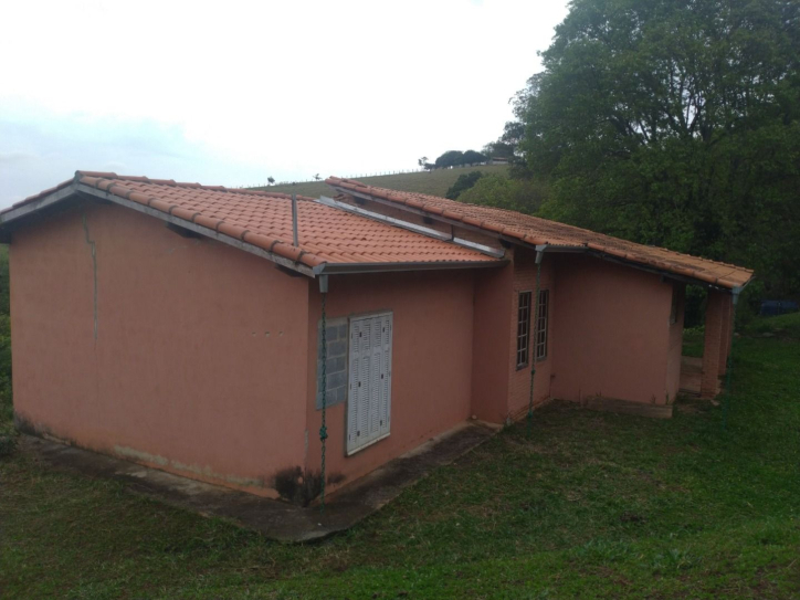 Fazenda à venda com 3 quartos, 350m² - Foto 4