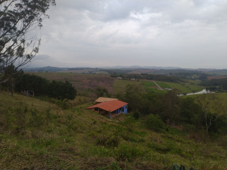 Fazenda à venda com 3 quartos, 350m² - Foto 8