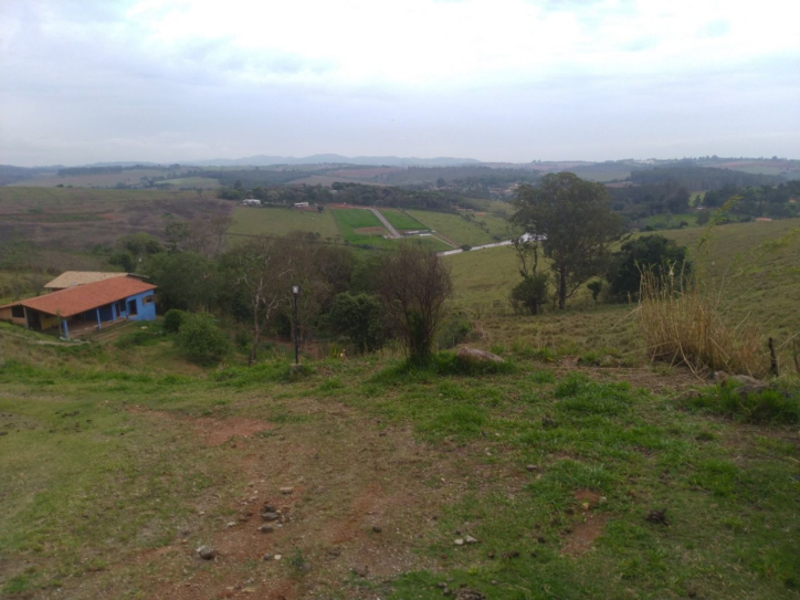 Fazenda à venda com 3 quartos, 350m² - Foto 13