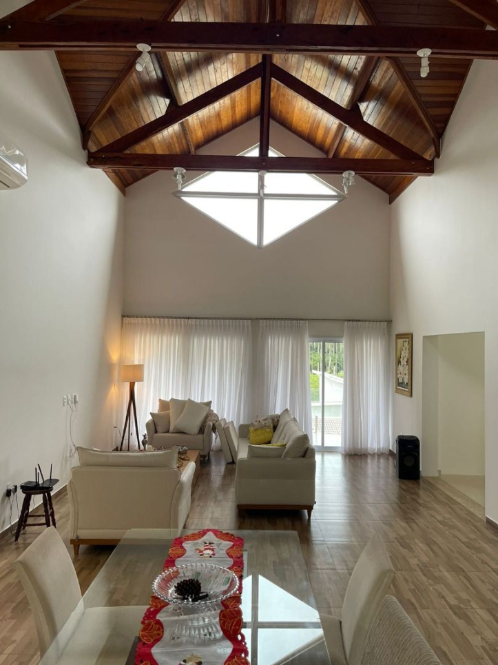 Casa à venda com 4 quartos, 390m² - Foto 13