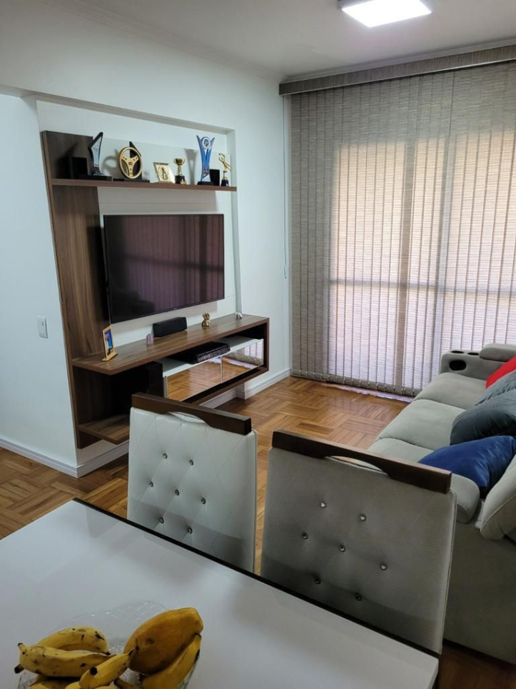 Apartamento à venda com 2 quartos, 61m² - Foto 12