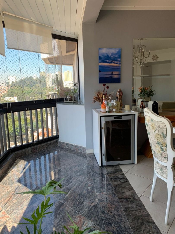 Apartamento à venda com 3 quartos, 146m² - Foto 19