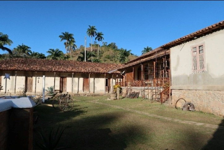 Fazenda à venda com 10 quartos, 785m² - Foto 21