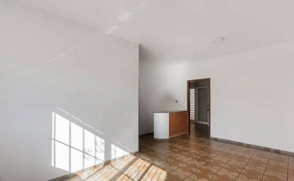 Casa à venda com 4 quartos, 440m² - Foto 4