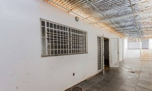 Casa à venda com 4 quartos, 440m² - Foto 9