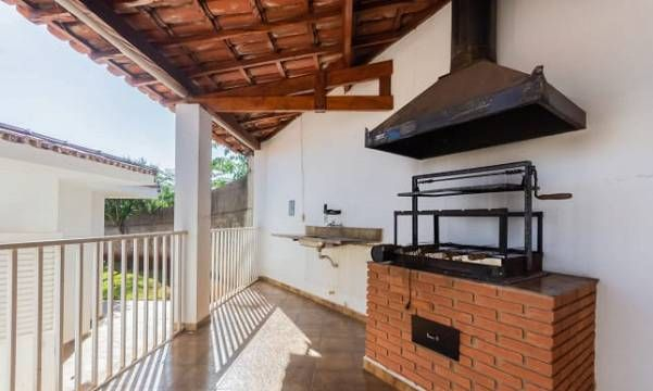 Casa à venda com 4 quartos, 440m² - Foto 11