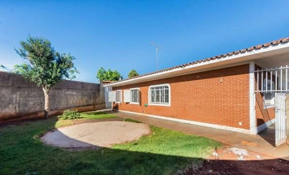 Casa à venda com 4 quartos, 440m² - Foto 14