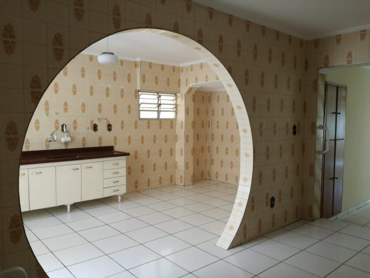 Sobrado à venda com 3 quartos, 200m² - Foto 4