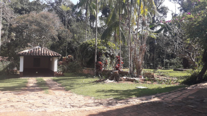 Fazenda à venda com 6 quartos, 500m² - Foto 67