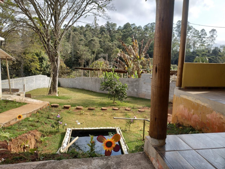 Fazenda à venda com 2 quartos, 160m² - Foto 2