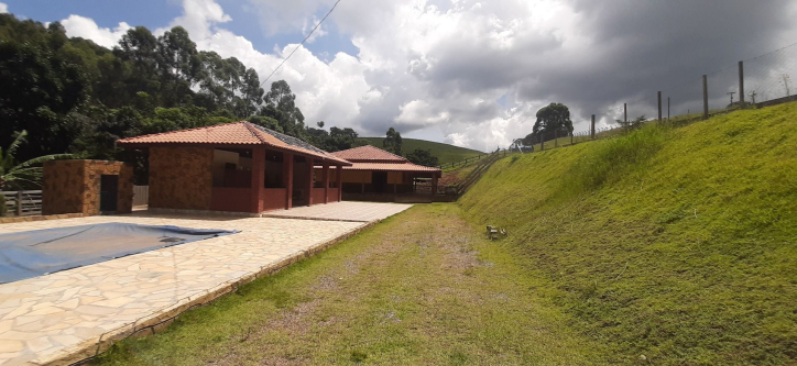 Fazenda à venda com 3 quartos, 300m² - Foto 5