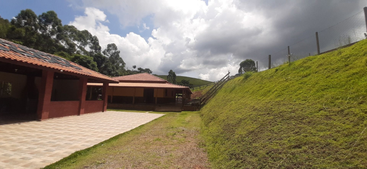 Fazenda à venda com 3 quartos, 300m² - Foto 7