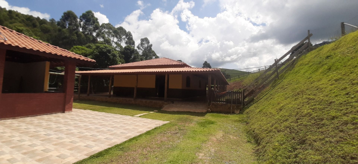 Fazenda à venda com 3 quartos, 300m² - Foto 16