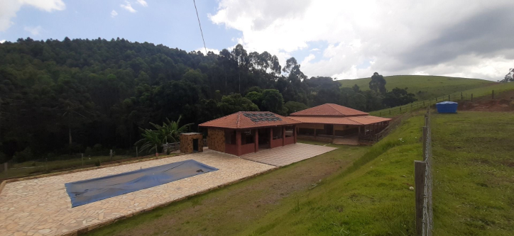 Fazenda à venda com 3 quartos, 300m² - Foto 65