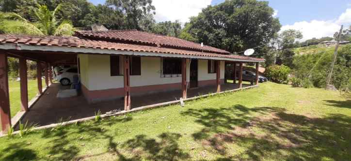 Fazenda à venda com 3 quartos, 150m² - Foto 4