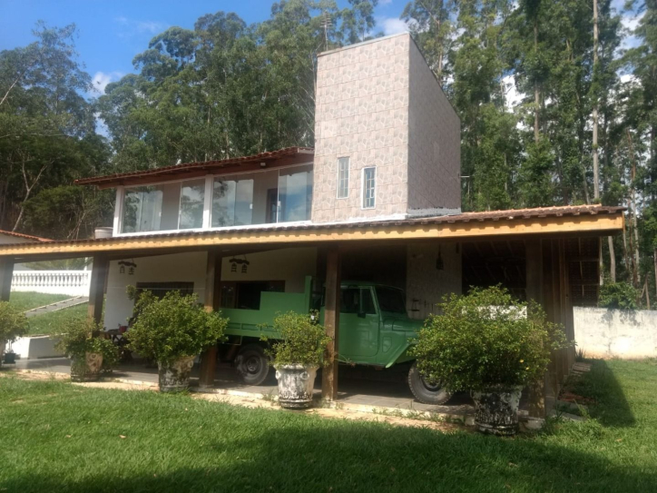 Fazenda à venda com 3 quartos, 850m² - Foto 4