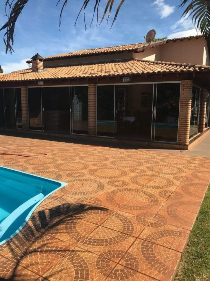 Fazenda à venda com 3 quartos, 1650m² - Foto 11