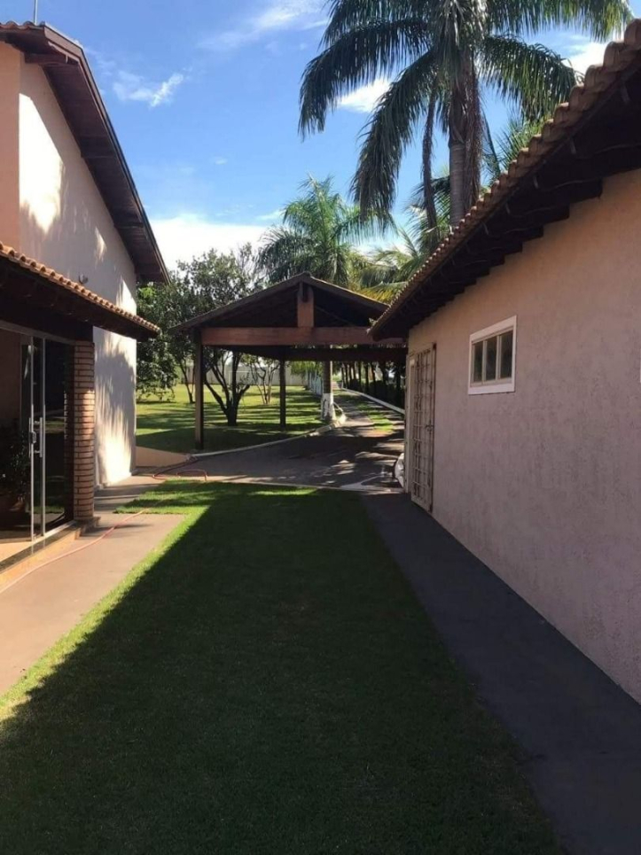 Fazenda à venda com 3 quartos, 1650m² - Foto 13