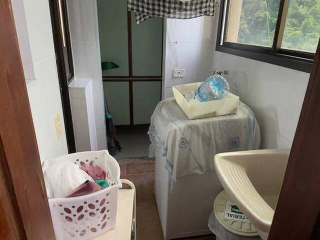 Apartamento para Venda em Guarujá - 5