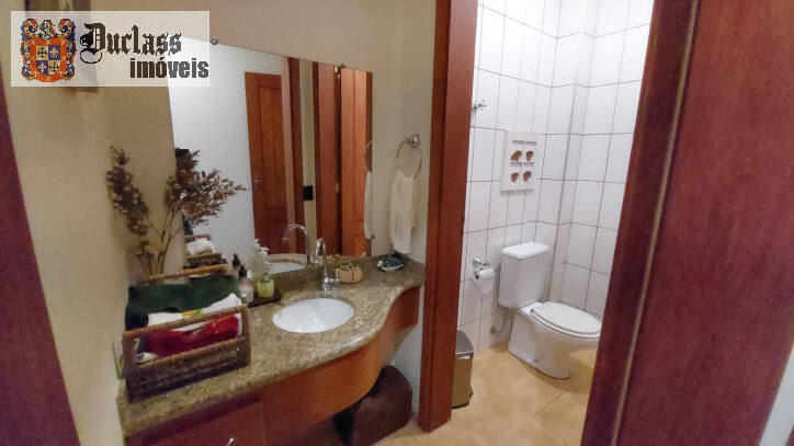 Sobrado à venda com 6 quartos, 901m² - Foto 179