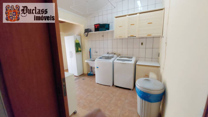 Sobrado à venda com 6 quartos, 901m² - Foto 181