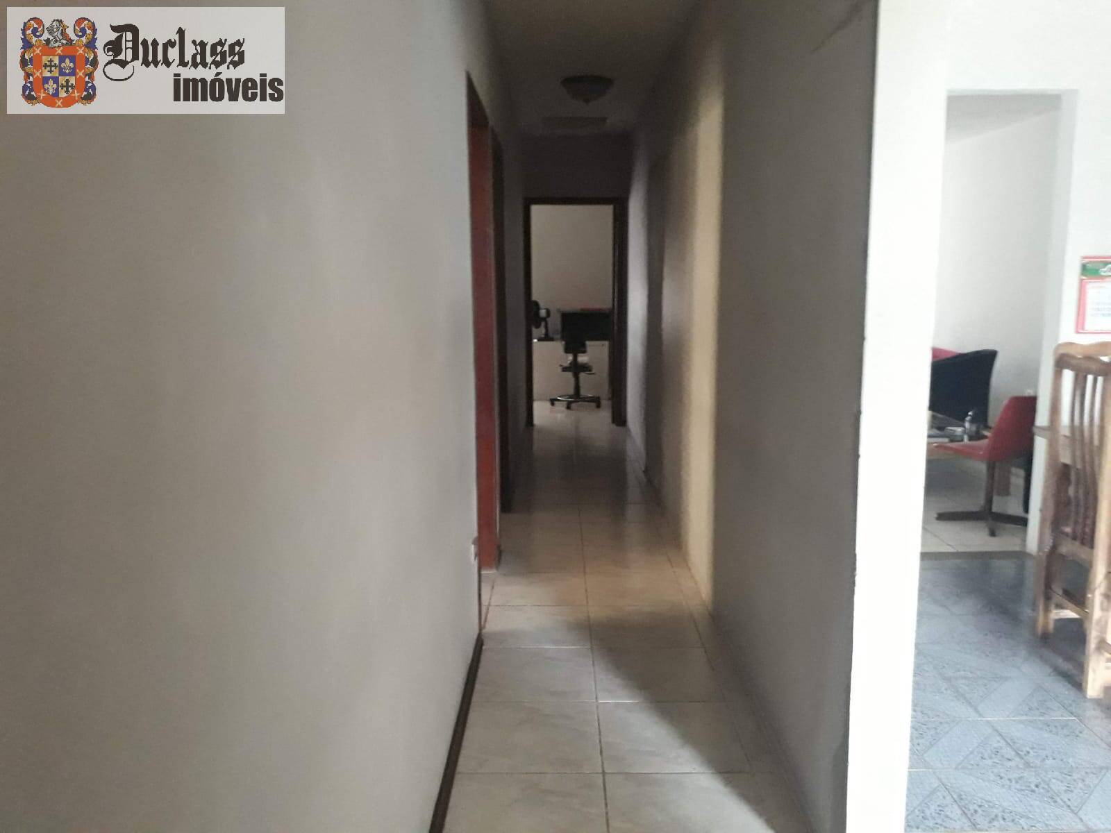 Casa à venda com 3 quartos, 320m² - Foto 10