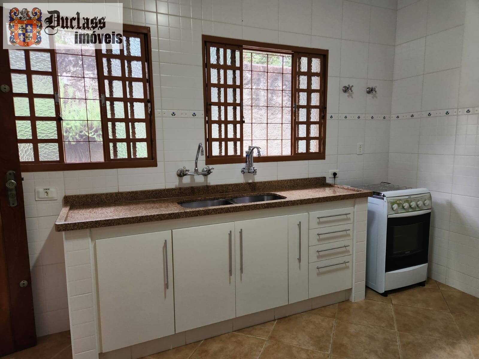 Fazenda à venda com 3 quartos, 219m² - Foto 27