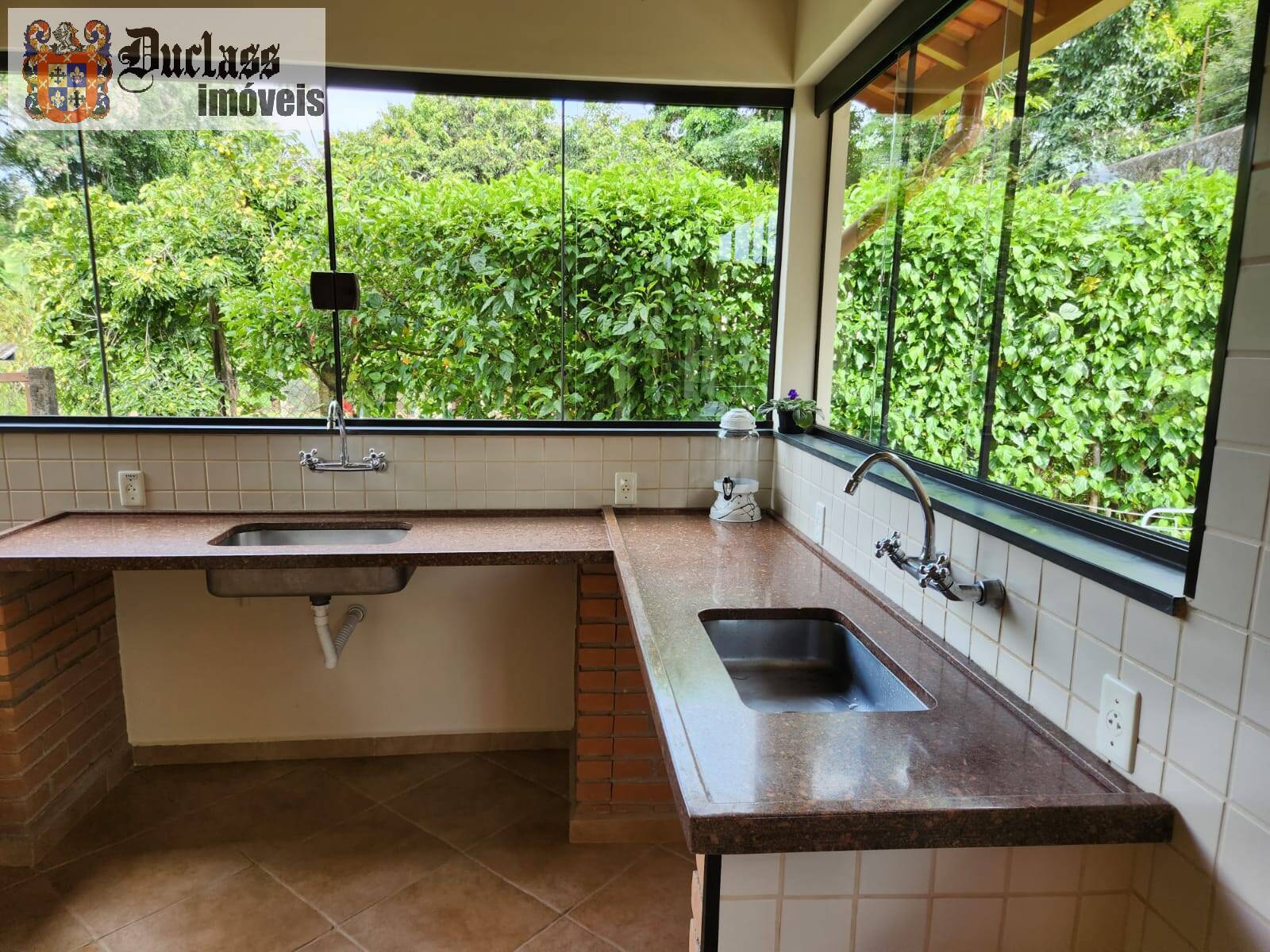 Fazenda à venda com 3 quartos, 219m² - Foto 32