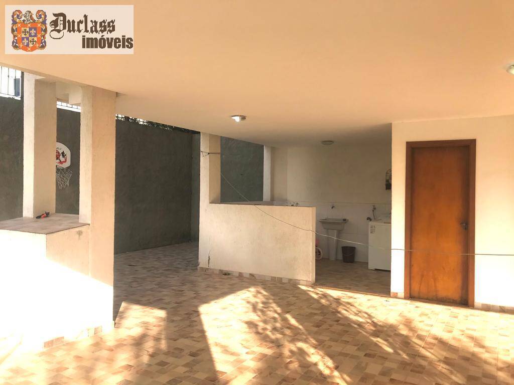 Sobrado à venda com 3 quartos, 210m² - Foto 11