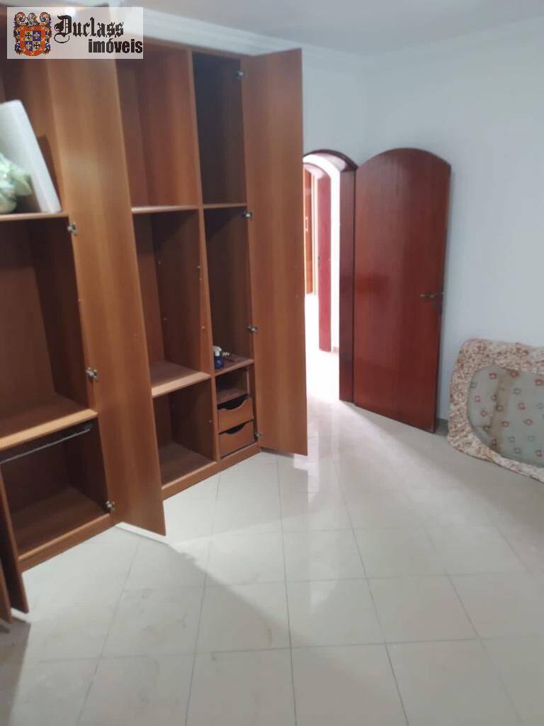 Casa à venda com 4 quartos, 320m² - Foto 12