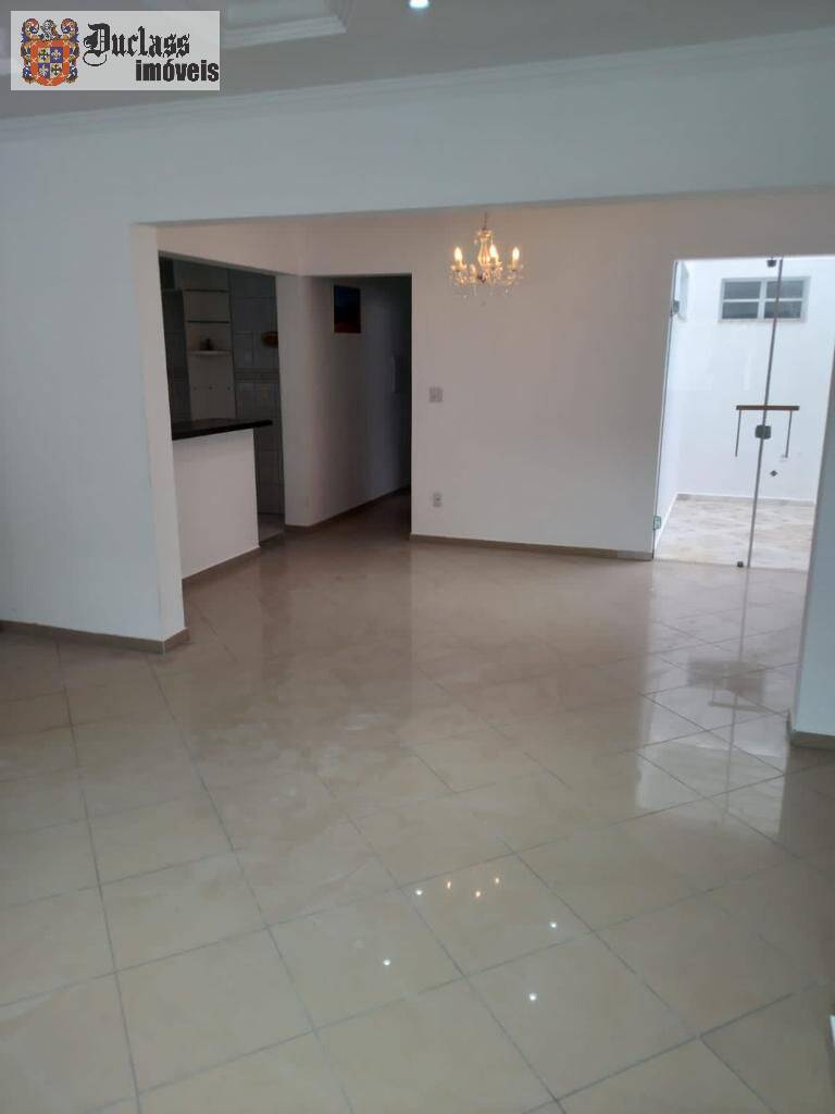 Casa à venda com 4 quartos, 320m² - Foto 25