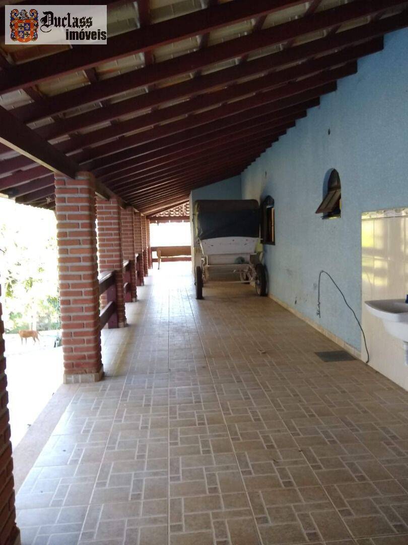 Fazenda à venda com 3 quartos, 613m² - Foto 33