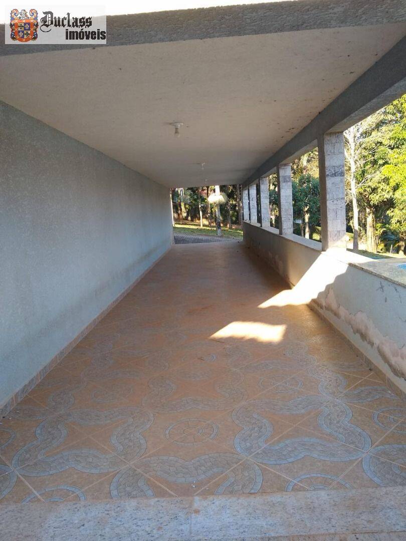 Fazenda à venda com 3 quartos, 613m² - Foto 37