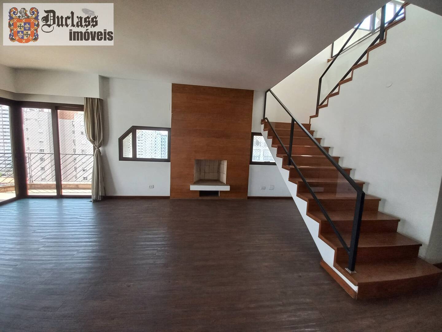 Cobertura à venda com 3 quartos, 454m² - Foto 1