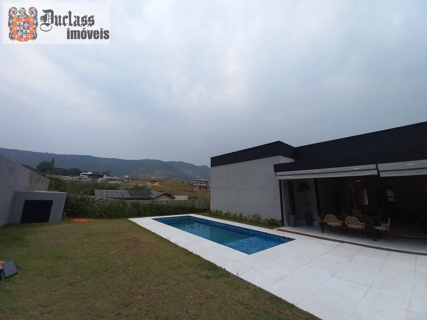 Casa à venda e aluguel com 4 quartos, 390m² - Foto 27