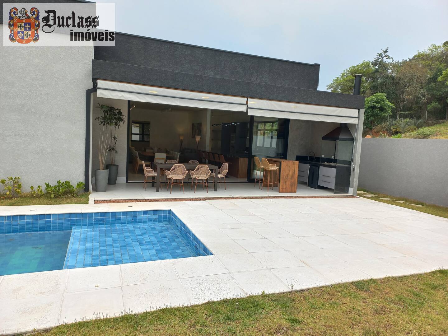 Casa à venda e aluguel com 4 quartos, 390m² - Foto 28