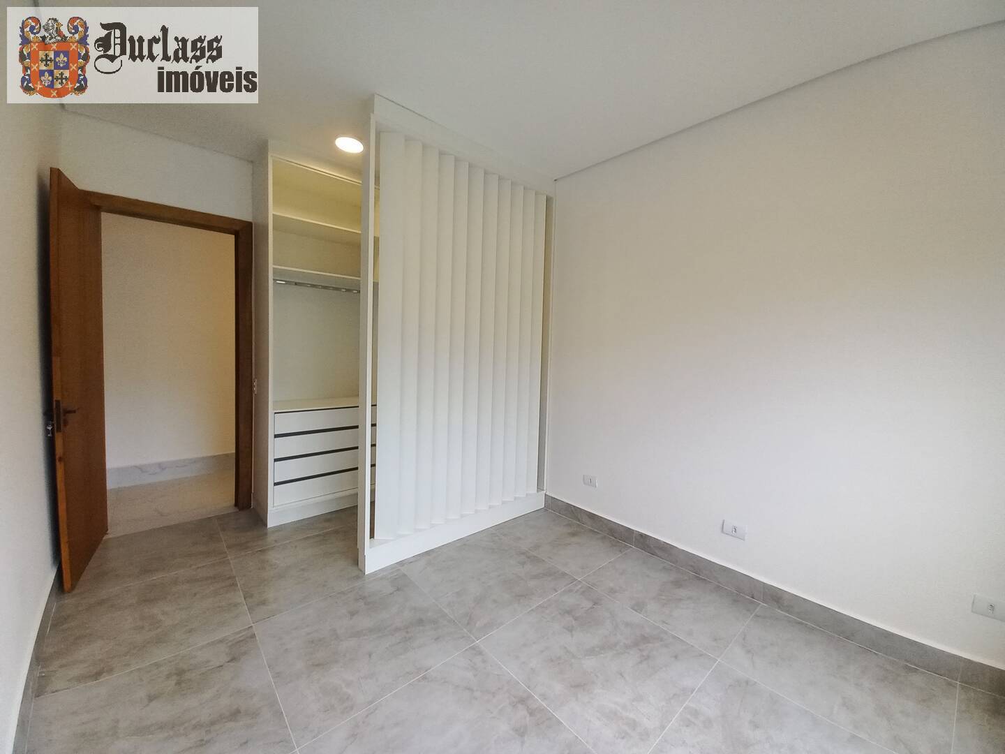 Casa à venda e aluguel com 4 quartos, 390m² - Foto 49