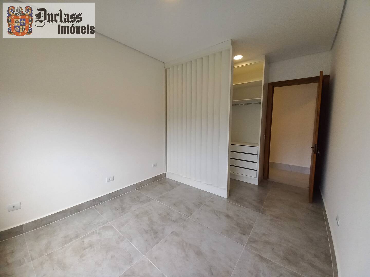 Casa à venda e aluguel com 4 quartos, 390m² - Foto 59