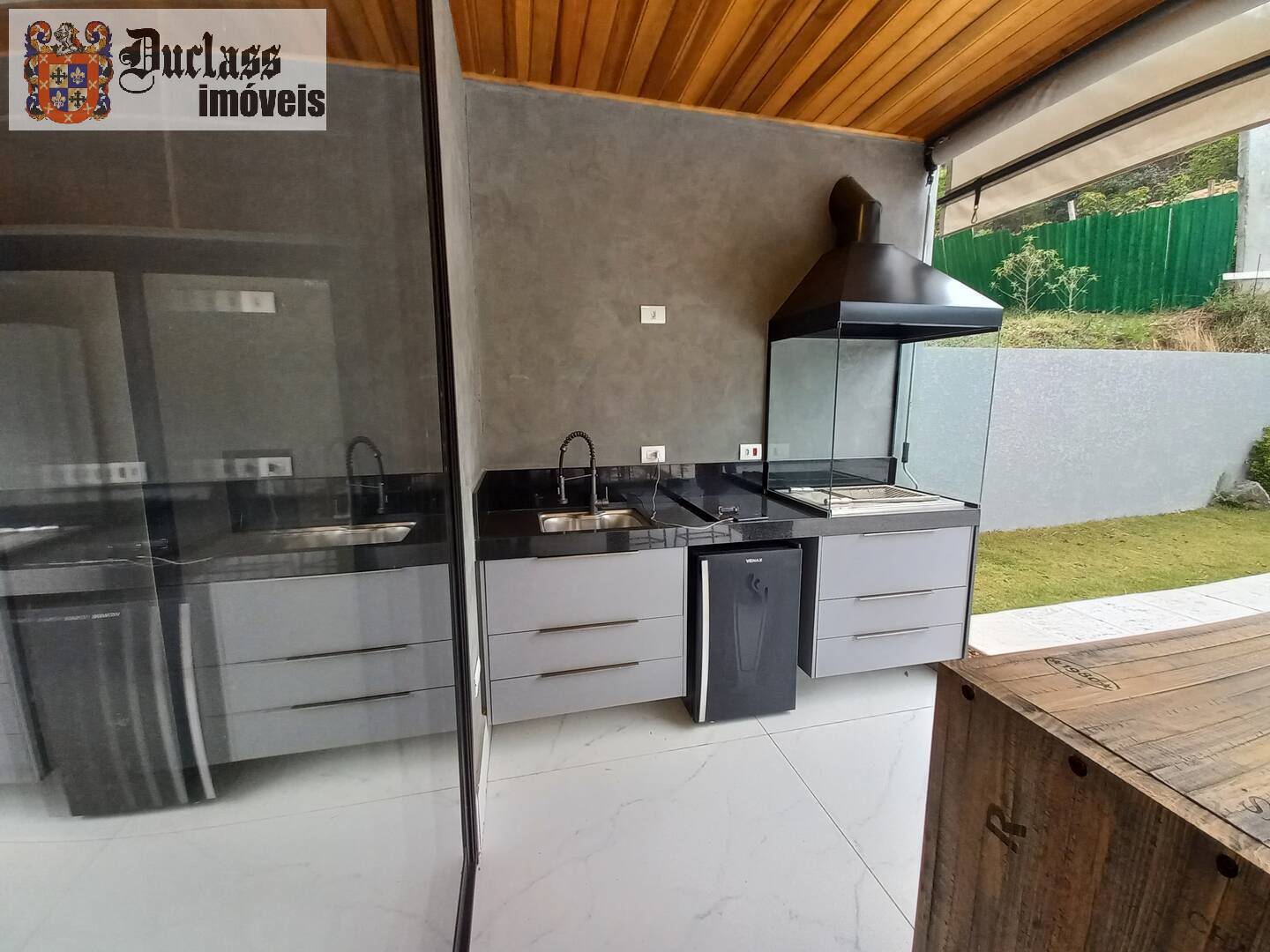 Casa à venda e aluguel com 4 quartos, 390m² - Foto 86