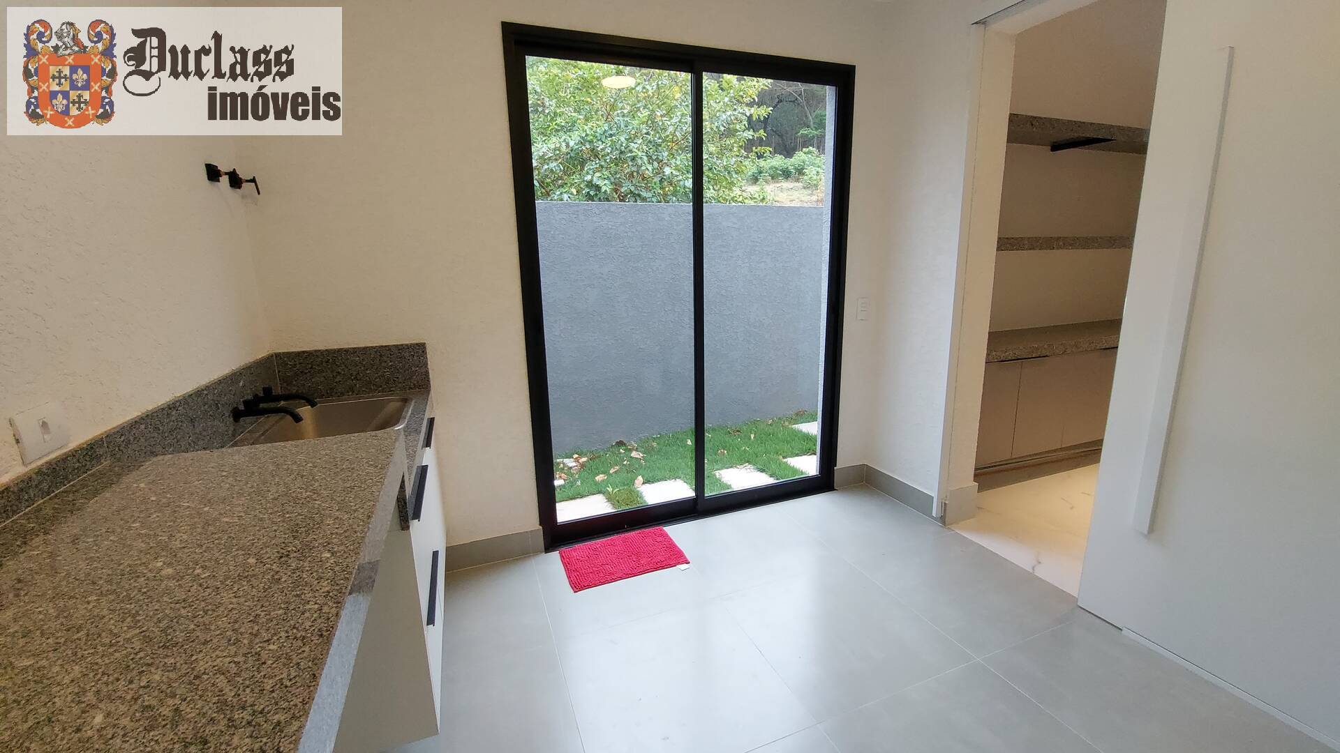 Casa à venda e aluguel com 4 quartos, 390m² - Foto 95