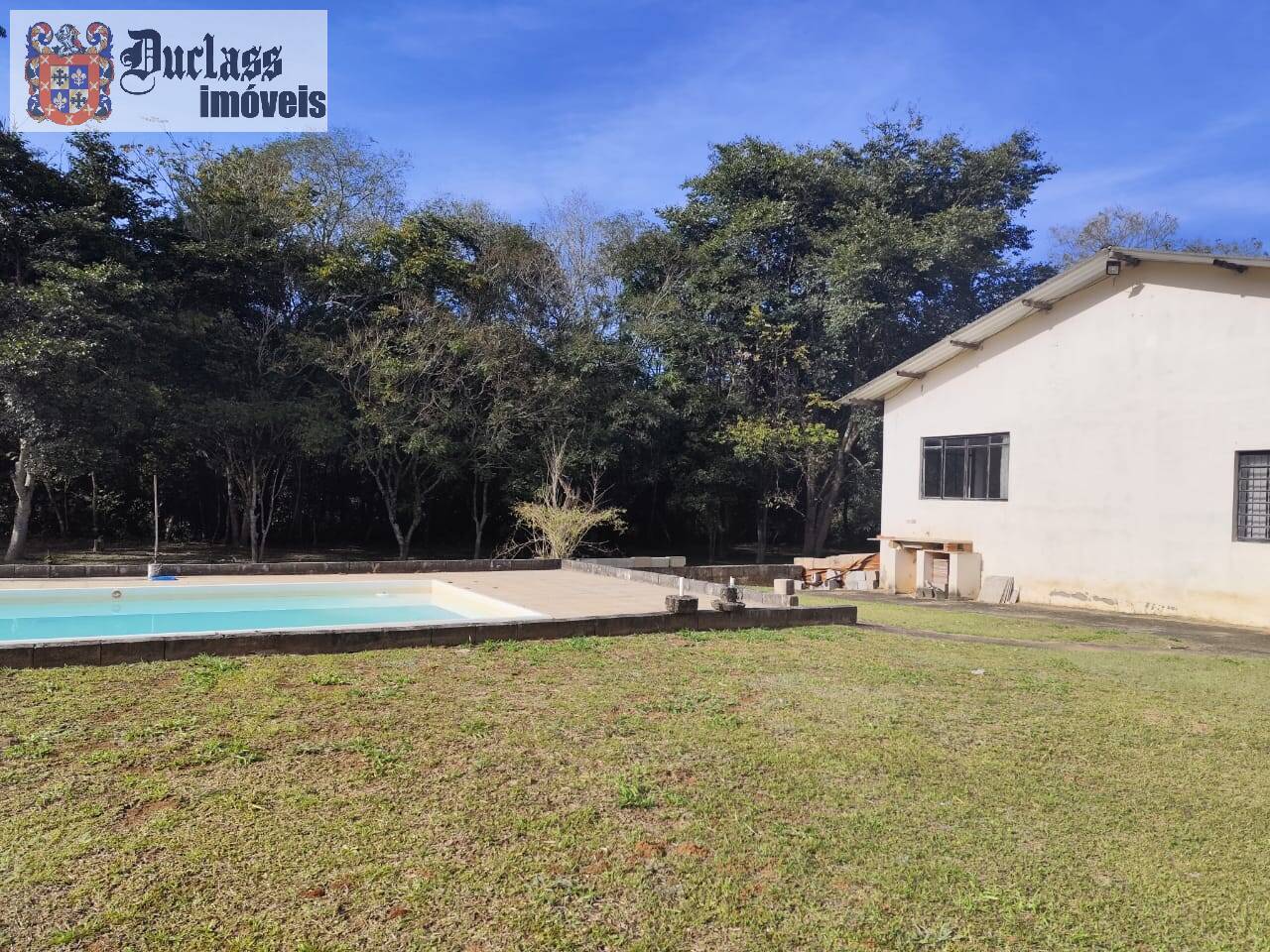 Fazenda à venda com 3 quartos, 150m² - Foto 1