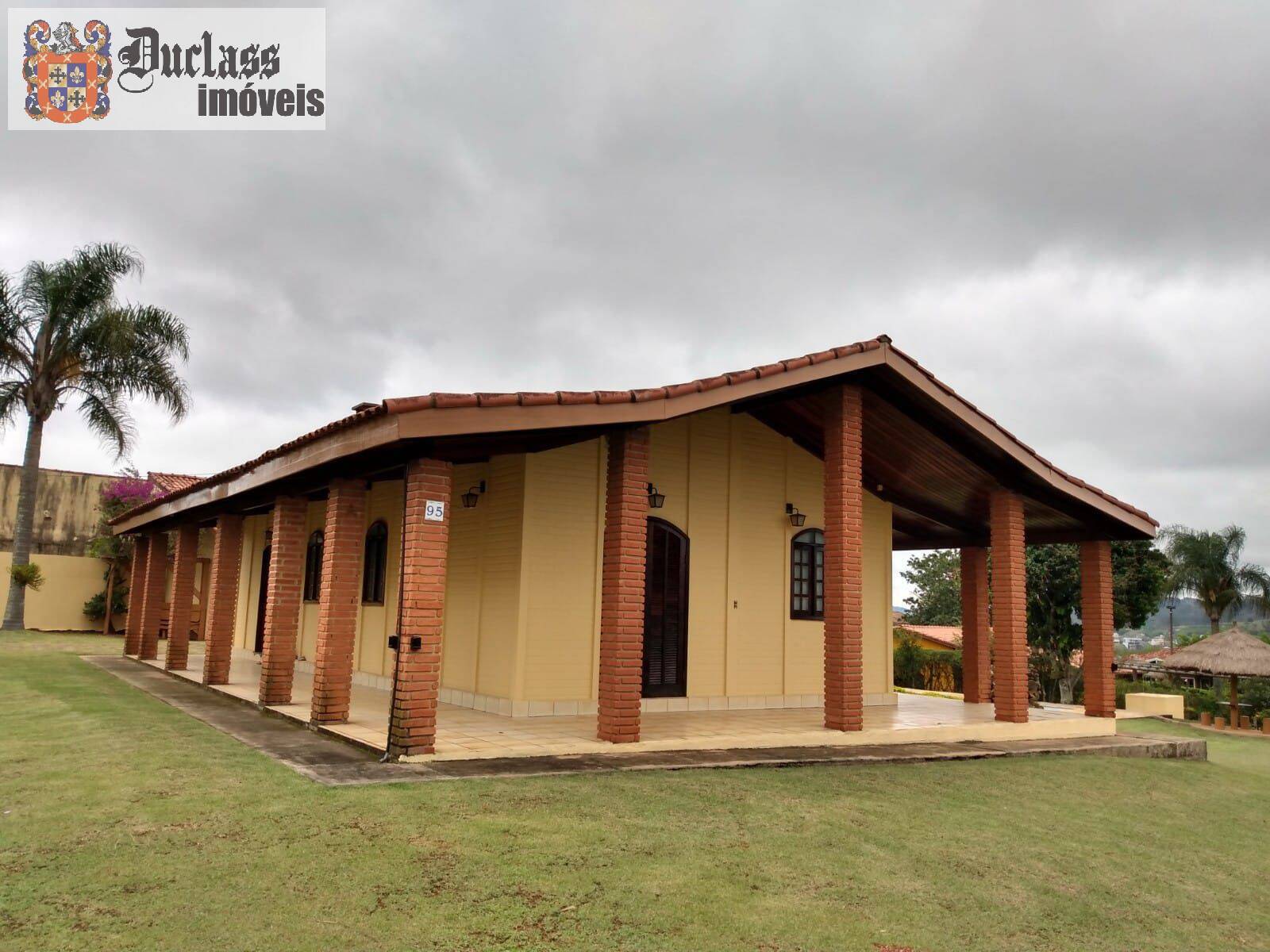 Fazenda à venda com 5 quartos, 250m² - Foto 5