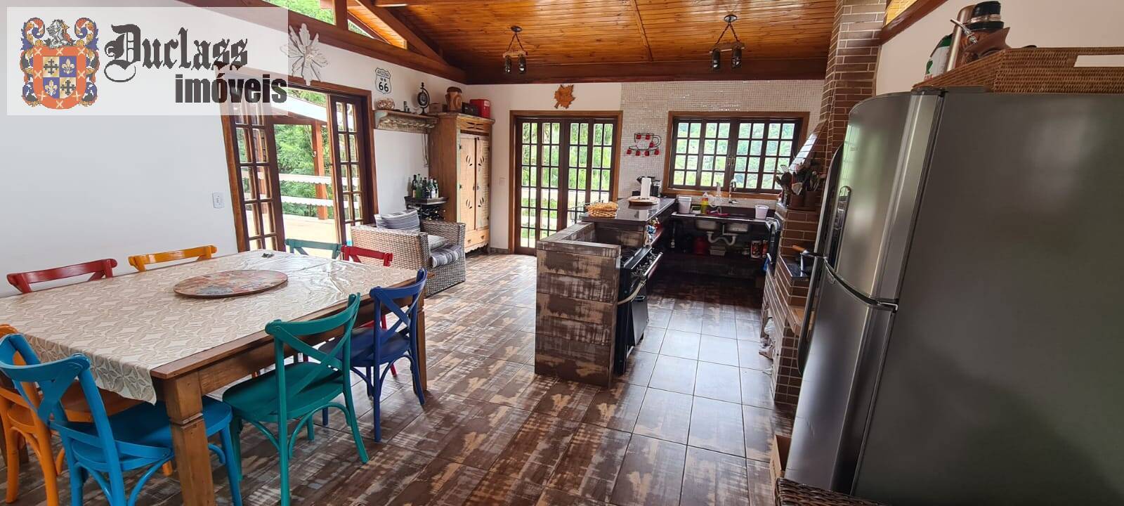 Fazenda à venda com 4 quartos, 230m² - Foto 4