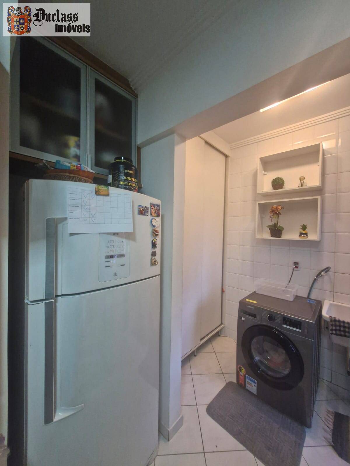 Apartamento à venda com 3 quartos, 83m² - Foto 6