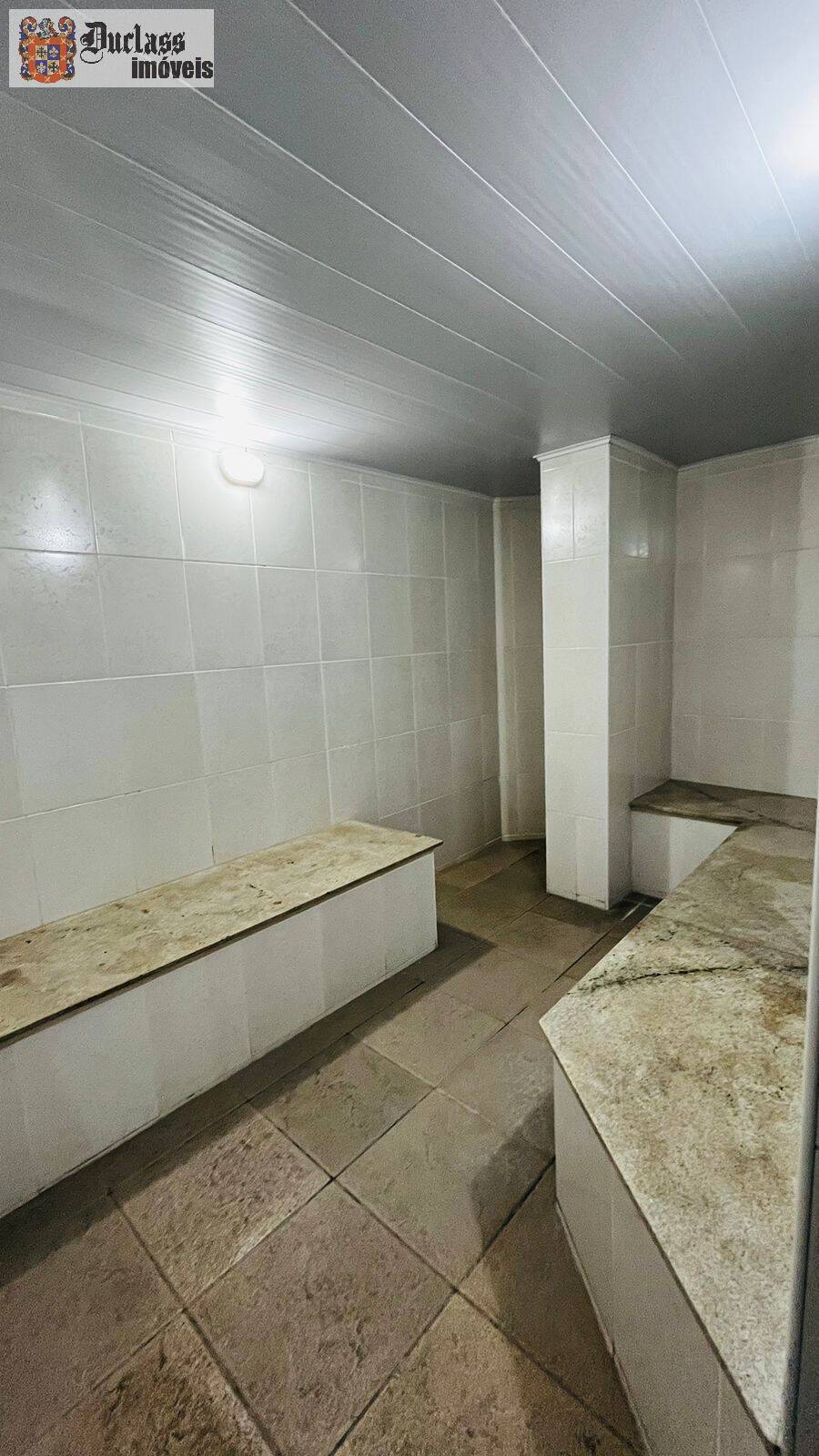 Apartamento à venda com 2 quartos, 87m² - Foto 3